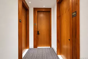 135 E 47th St, New York, NY 10017 - Photo 5