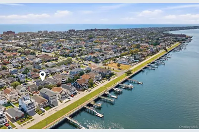 241 W Pine Street, Long Beach, NY 11561 - Photo 39
