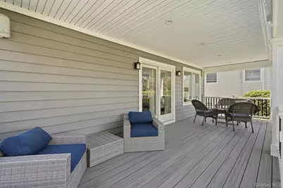 241 W Pine Street, Long Beach, NY 11561 - Photo 27
