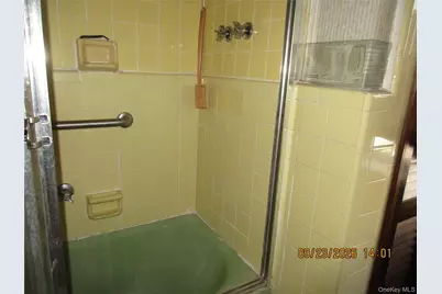 82-51 Penelope Avenue, Middle Village, NY 11379 - Photo 17