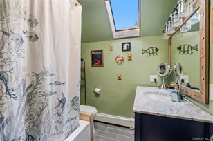 84 Tower St, Sayville, NY 11782 - Photo 27