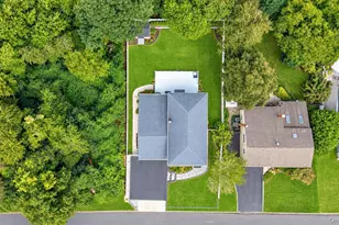 175 Stuyvesant Rd, Oakdale, NY 11769 - Photo 3