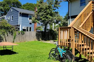 1053 Martinstein Ave, Bay Shore, NY 11706 - Photo 5