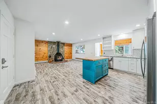 1435 Bray Ave, Laurel, NY 11948 - Photo 5