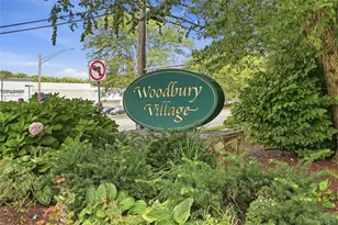 28 Hampton Ct, Woodbury, NY 11797 - Photo 33