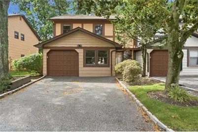 28 Hampton Court, Woodbury, NY 11797 - Photo 1