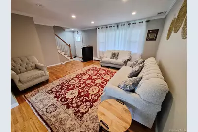 1920 Clemons Street, Bellmore, NY 11710 - Photo 7