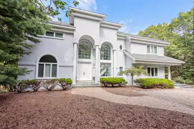 3525 Paradise Point Road, Southold, NY 11971 - Photo 5