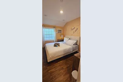 10014 199th Street, Hollis, NY 11423 - Photo 5