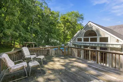 3494 Overlook Avenue, Yorktown Heights, NY 10598 - Photo 27
