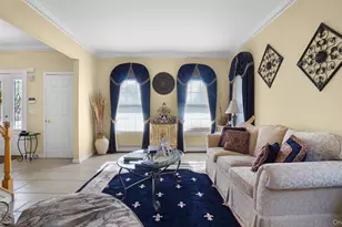 25 Laurel Ln, Holtsville, NY 11742 - Photo 21
