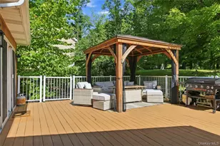 2 Stanton Dr, Newburgh, NY 12550 - Photo 13