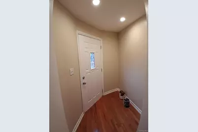 11551 203rd Street, Saint Albans, NY 11412 - Photo 9
