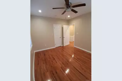 11551 203rd Street, Saint Albans, NY 11412 - Photo 3