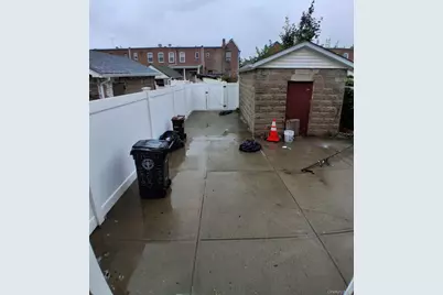 11551 203rd Street, Saint Albans, NY 11412 - Photo 7