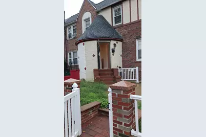 11551 203rd Street, Saint Albans, NY 11412 - Photo 1