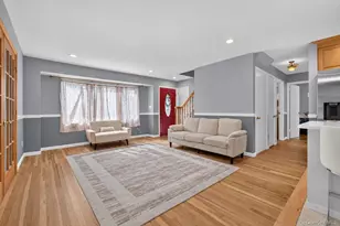 315 Harmony Dr, Massapequa Park, NY 11762 - Photo 5