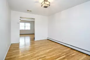 2 Pequot Ave, Port Washington, NY 11050 - Photo 5