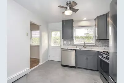 2 Pequot Avenue #A, Port Washington, NY 11050 - Photo 9