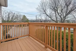 2 Pequot Ave, Port Washington, NY 11050 - Photo 17