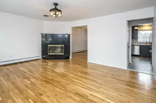 2 Pequot Ave, Port Washington, NY 11050 - Photo 3