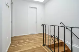 2 Pequot Ave, Port Washington, NY 11050 - Photo 11