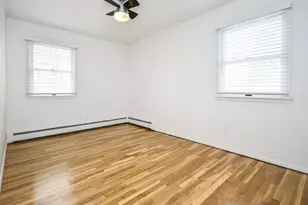 2 Pequot Ave, Port Washington, NY 11050 - Photo 21