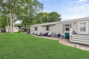 105 Oakview Hwy, East Hampton, NY 11937 - Photo 7