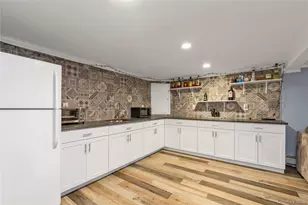 7 Eckert St, Huntington Station, NY 11746 - Photo 19