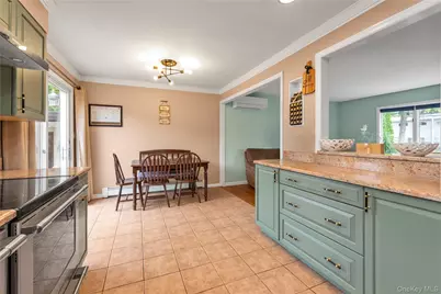 7 Eckert Street, Huntington Station, NY 11746 - Photo 7