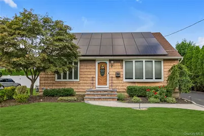 7 Eckert Street, Huntington Station, NY 11746 - Photo 1