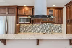111 Cherry Valley Ave, Garden City, NY 11530 - Photo 7