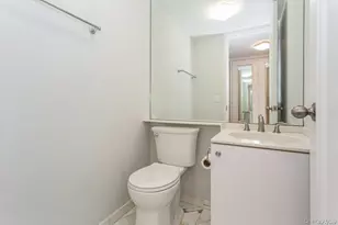111 Cherry Valley Ave, Garden City, NY 11530 - Photo 9