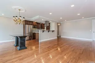 111 Cherry Valley Ave, Garden City, NY 11530 - Photo 5
