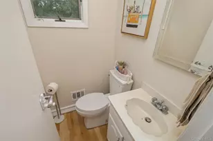 16 Wren Dr, Hauppauge, NY 11788 - Photo 15