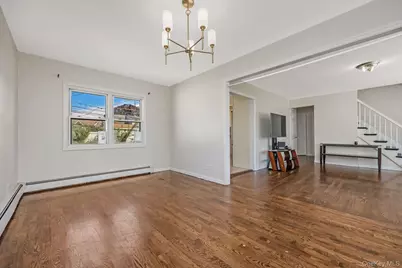 82 Pengon Circle, East Meadow, NY 11554 - Photo 9