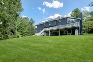 76 Random Farms Cir, Chappaqua, NY 10514 - Photo 3