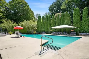 76 Random Farms Cir, Chappaqua, NY 10514 - Photo 9