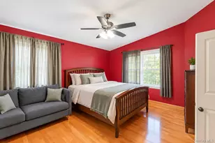 54 Pacific Ave, Deer Park, NY 11729 - Photo 25