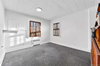 43-24 Morgan Street, Little Neck, NY 11363 - Photo 21