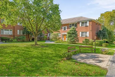 121 N Broadway #22K, White Plains, NY 10603 - Photo 5