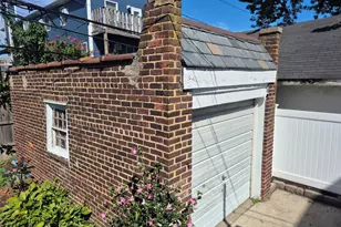 327 E Pine St, Long Beach, NY 11561 - Photo 15