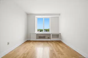 64-05 Yellowstone Blvd, Forest Hills, NY 11375 - Photo 9