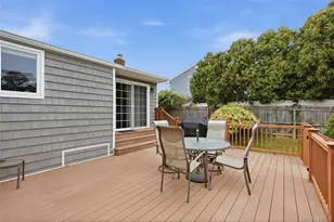 23 Apple Tree Dr, Hauppauge, NY 11788 - Photo 27