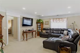 20 Kate Cir, Middle Island, NY 11953 - Photo 5