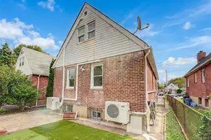 32-28 Utopia Pkwy, Flushing, NY 11358 - Photo 39