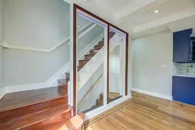 32-28 Utopia Parkway, Flushing, NY 11358 - Photo 19