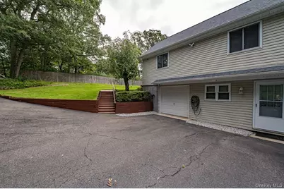 68 Chestnut Street, Mount Sinai, NY 11766 - Photo 3