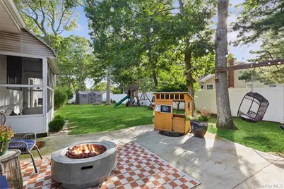 38 Heston Road, Shirley, NY 11967 - Photo 23