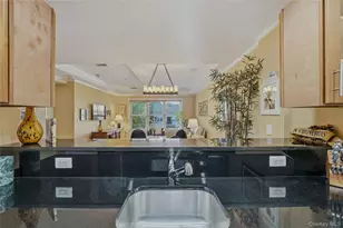 225 Stanley Ave, Mamaroneck, NY 10543 - Photo 11